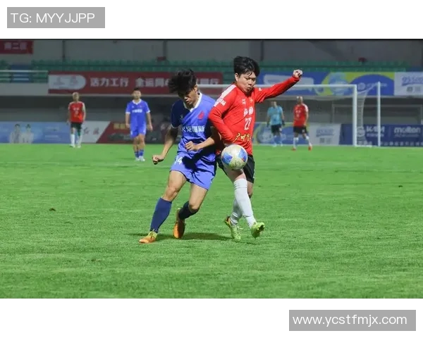 兄弟联合与吉大港的激烈对决展现足球魅力与团队精神的巅峰较量